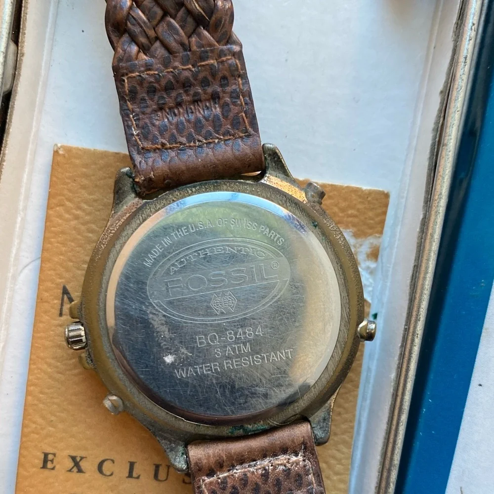 1995 FOSSIL CHRONOGRAPH MOON PHASE WATCH BQ-8484